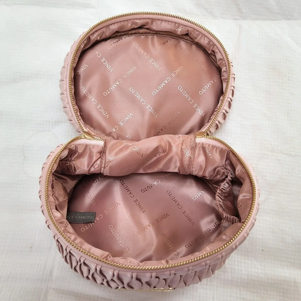 NWT Vince Camuto Pink Pleated Vanity Makeup Cosmetics Zipper Close Bag Case